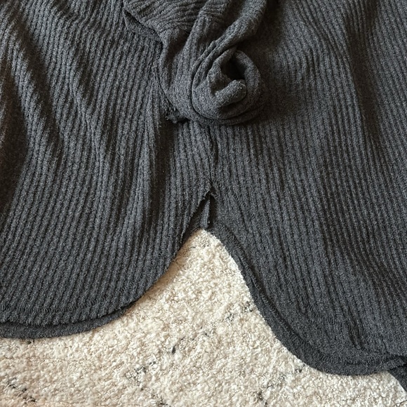 Urban Outfitters Out From Under XS Lounge Long Sleeve Oversized Top - Picture 5 of 8